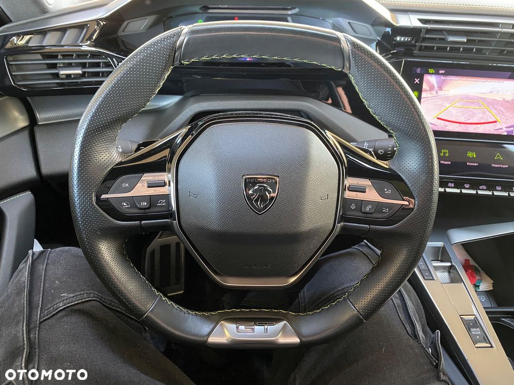 Peugeot 408 - 15
