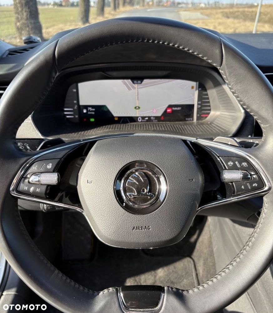 Skoda Octavia 2.0 TDI DSG Edition Plus - 10