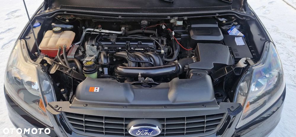 Ford Focus 1.6 16V Style - 36