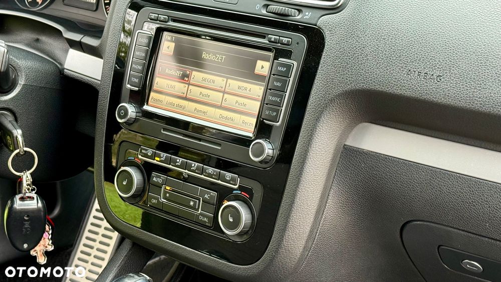 Volkswagen Scirocco 1.4 TSI R-Style DSG - 30