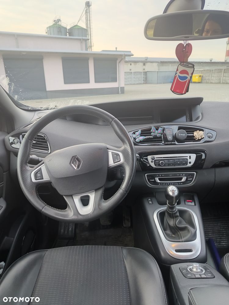 Renault Scenic - 6
