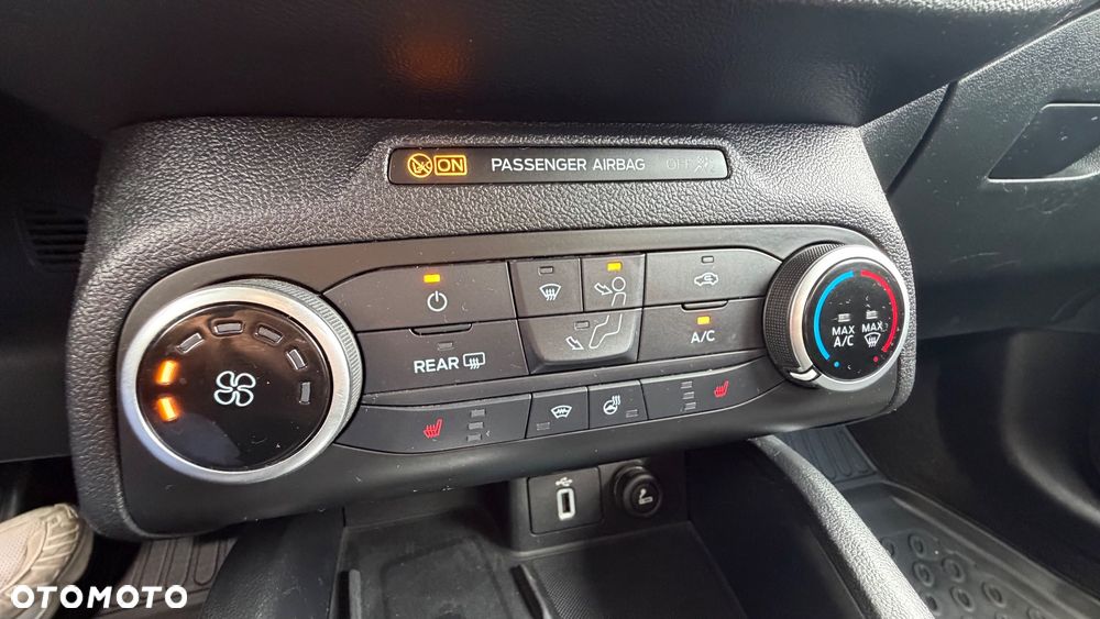 Ford Focus 1.5 EcoBlue Start-Stopp-System ACTIVE - 24