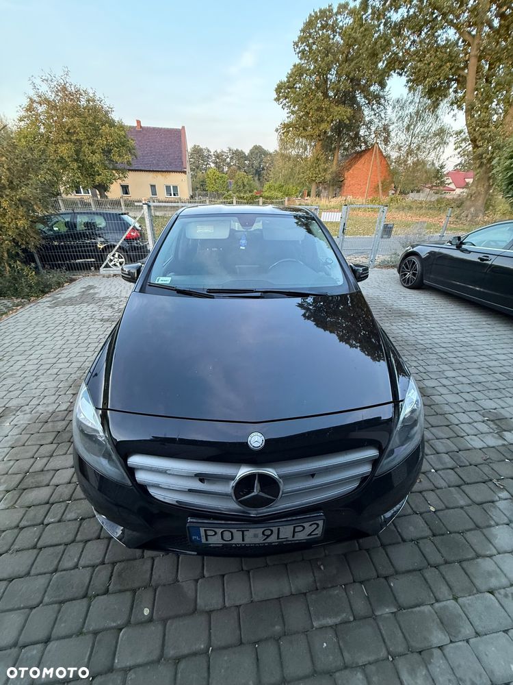 Mercedes-Benz Klasa B 180 - 4