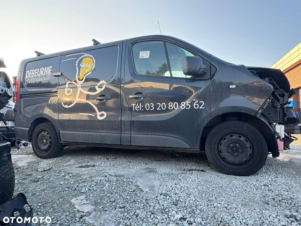 Renault Trafic 2.0 DCI Klimatyzacja! Mały przebieg! - 26