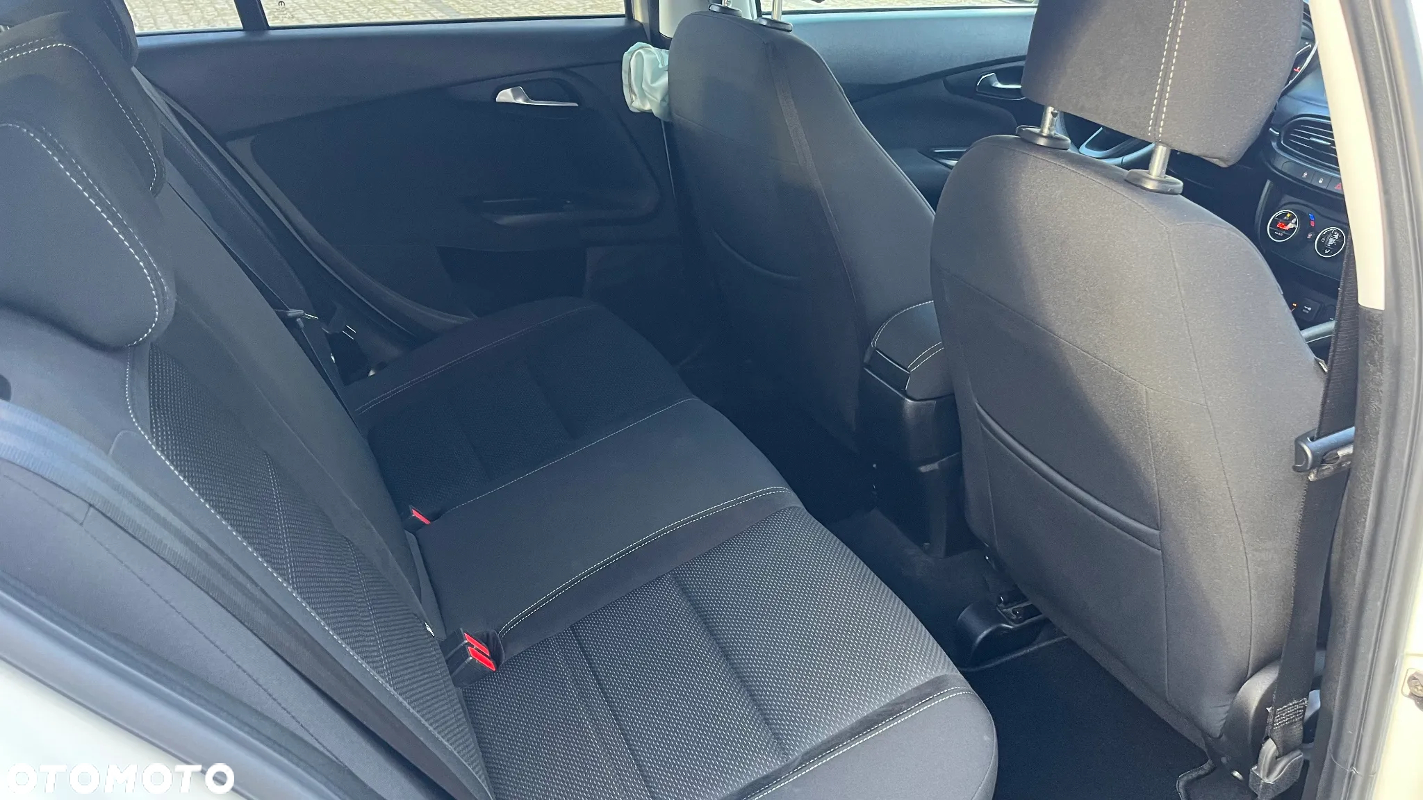 Fiat Tipo 1.6 MultiJet Business Line - 16