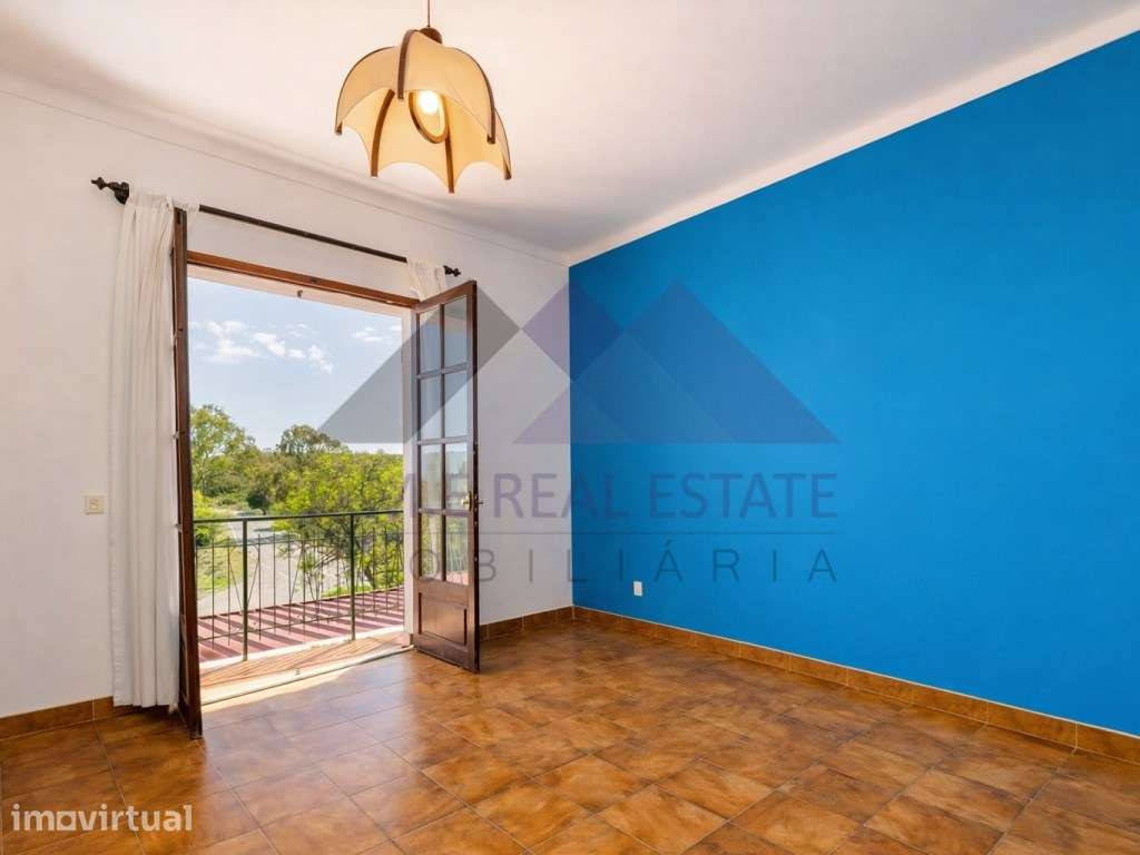 Moradia Independente com Espaço Comercial | Terreno Misto de 4.590 ... - Grande imagem: 5/27
