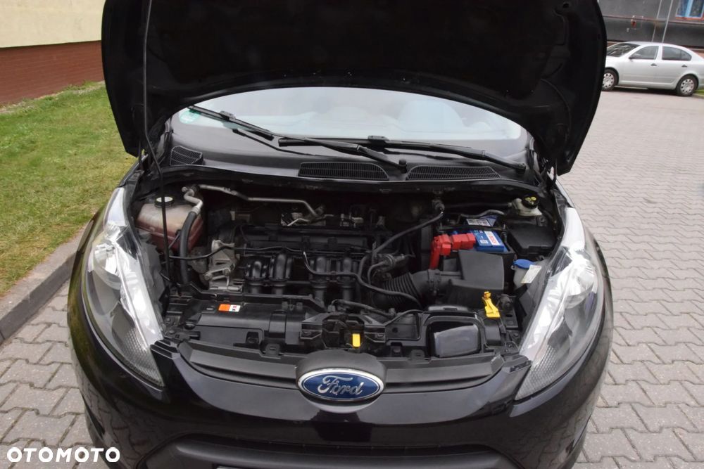 Ford Fiesta - 27