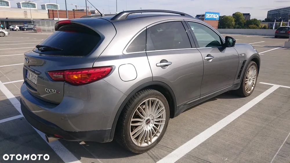 Infiniti QX70 3.0d S Premium - 3