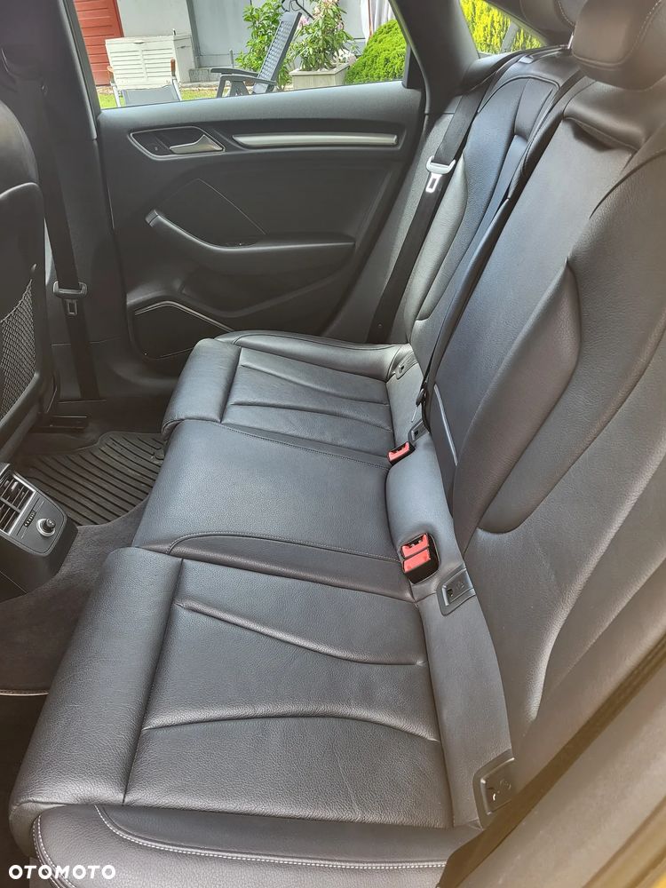 Audi S3 S tronic - 20