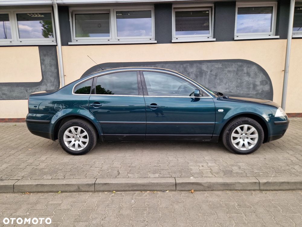 Volkswagen Passat - 3