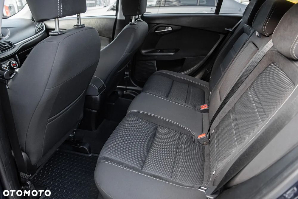 Fiat Tipo Kombi 1.4 16V Lounge - 25