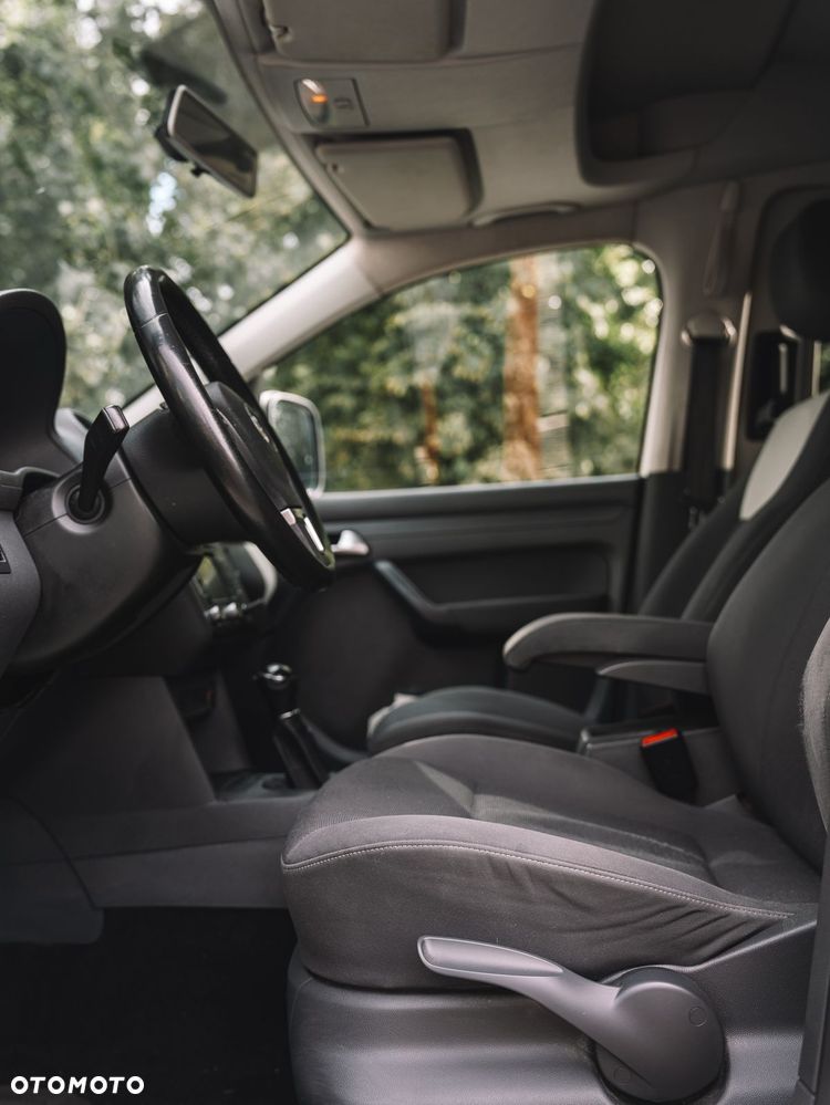 Volkswagen Caddy Maxi Trendline - 21