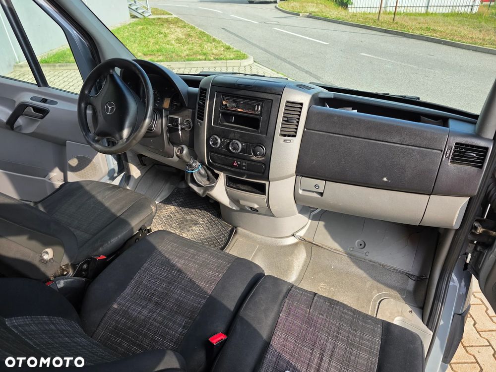 Mercedes-Benz Sprinter 906.213 - 3