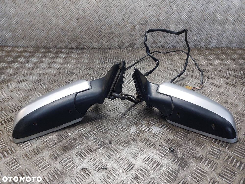 LUSTERKO LEWE + PRAWE ELEKTRYCZNE AUDI A4 B6 LY7W 5 PIN 10 PIN EU - 11