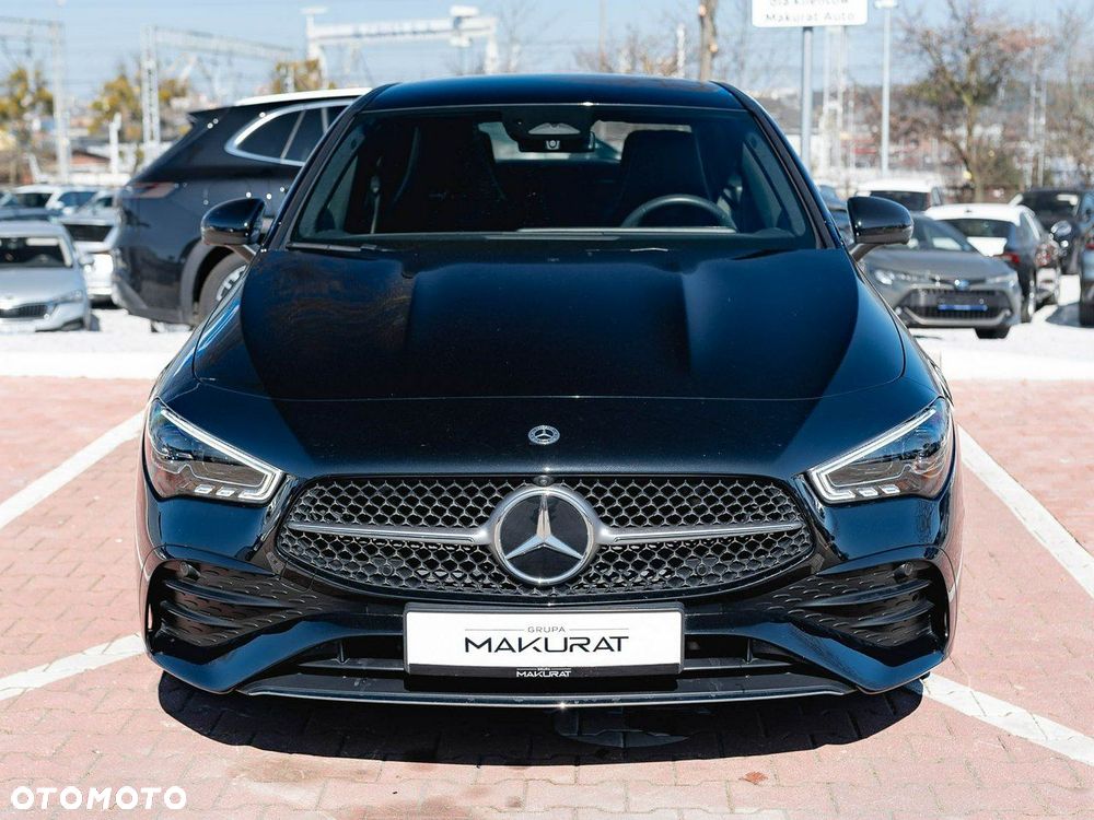 Mercedes-Benz CLA - 8
