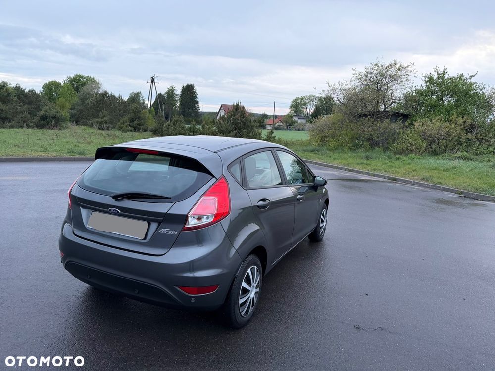 Ford Fiesta - 4