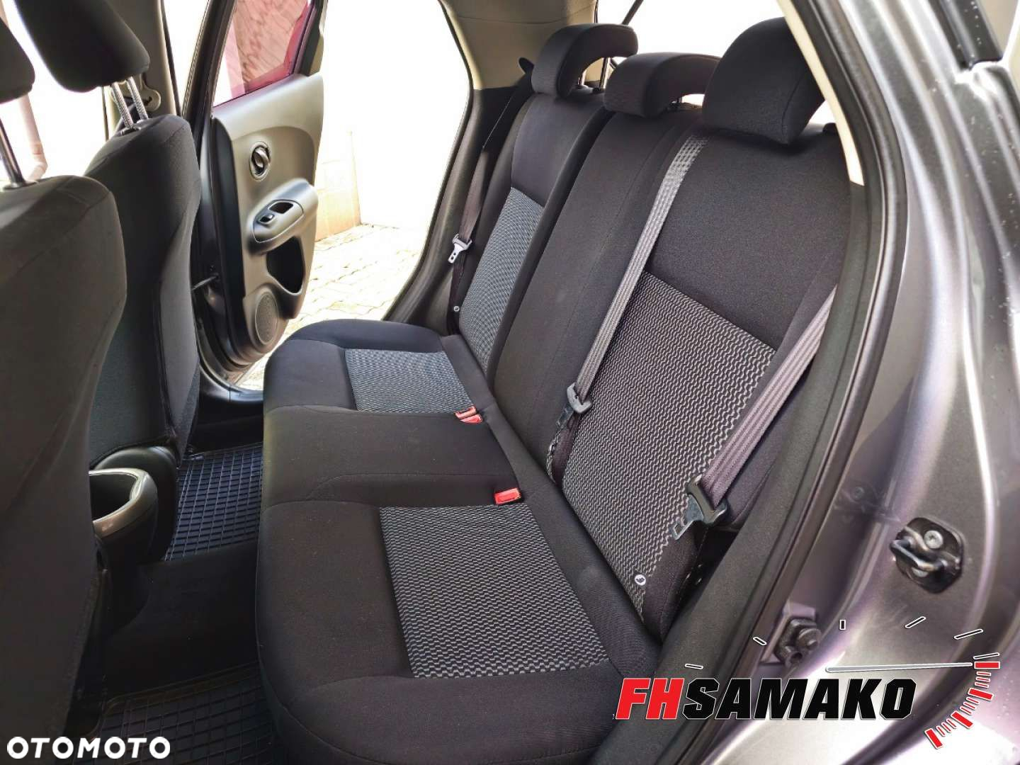 Nissan Juke - 28