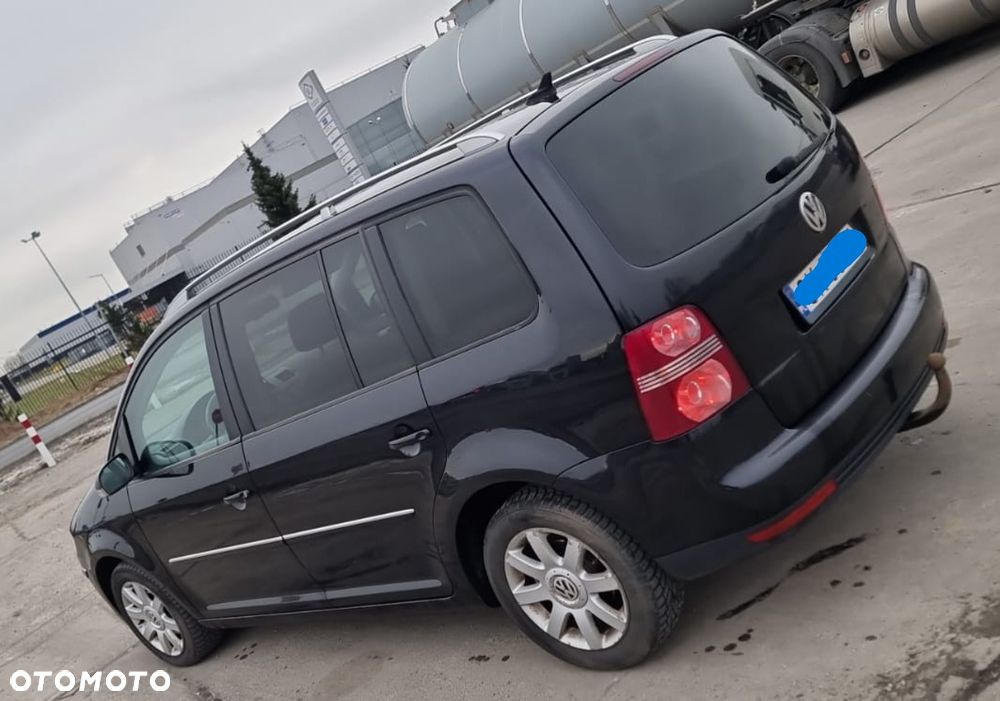 Volkswagen Touran 2.0 TDI Trendline - 2