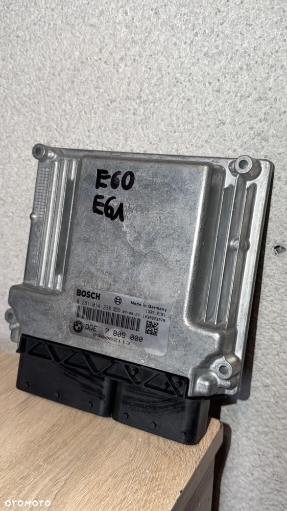 BMW E60 E61 KOMPUTER STEROWNIK SILNIKA 7809000 - 1