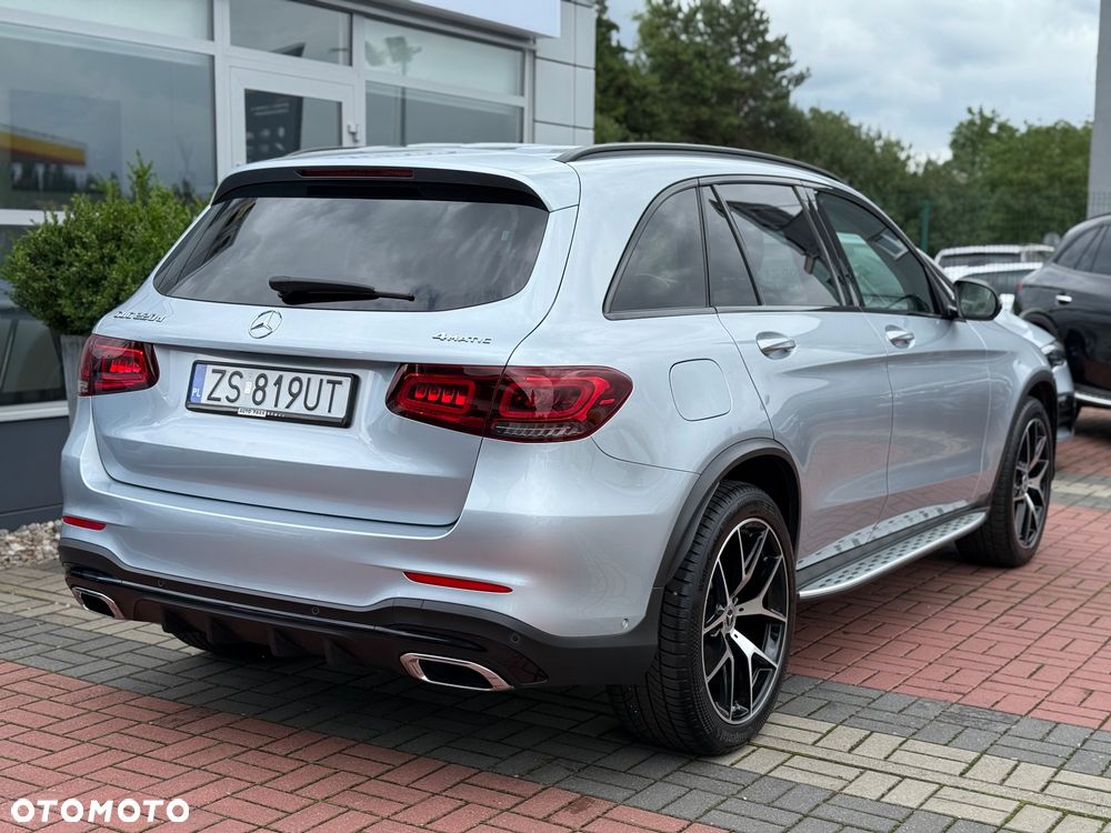 Mercedes-Benz GLC 220 d 4Matic 9G-TRONIC AMG Line Plus - 2