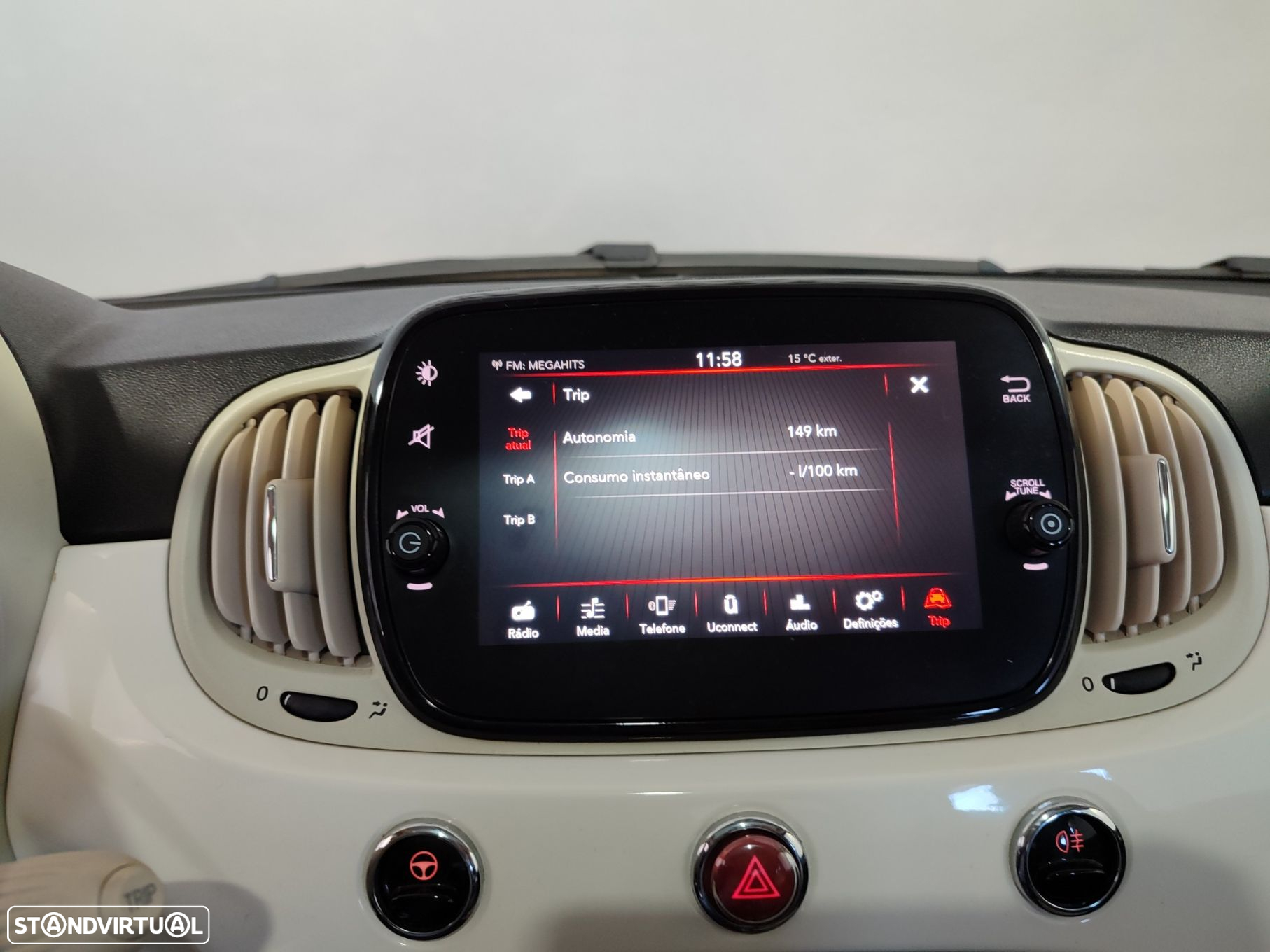 Fiat 500 1.0 Hybrid Lounge - 27