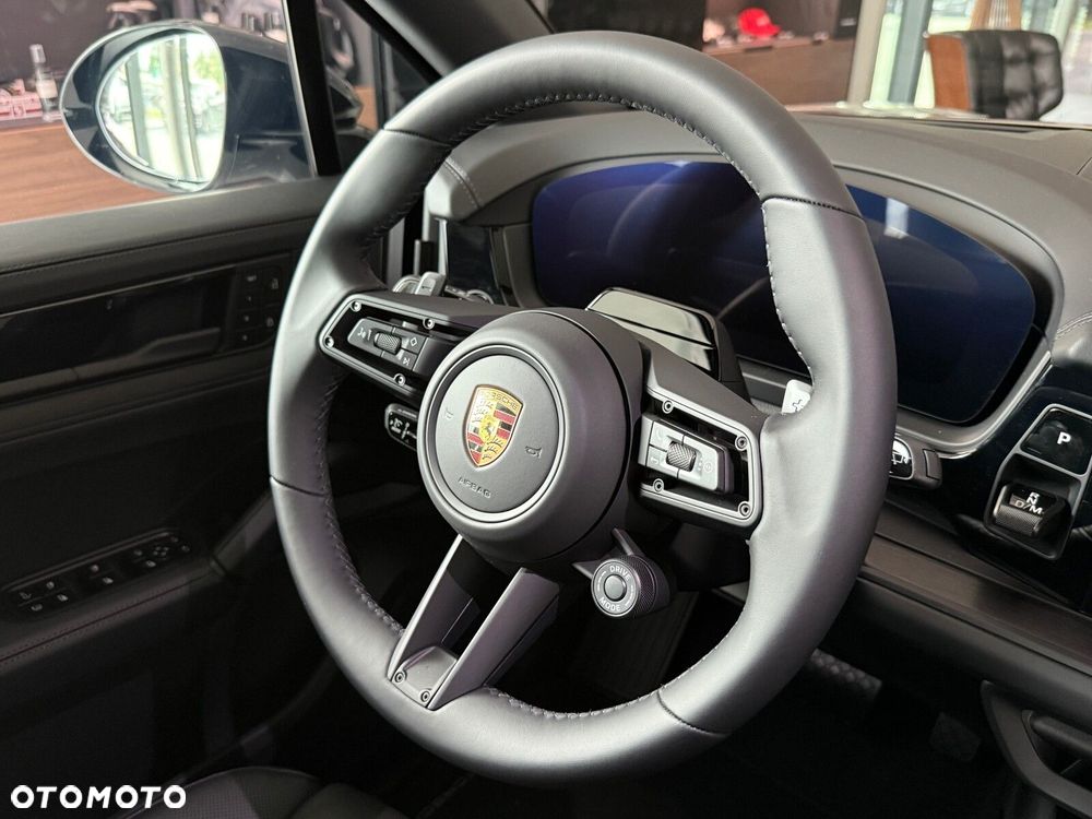 Porsche Cayenne - 28