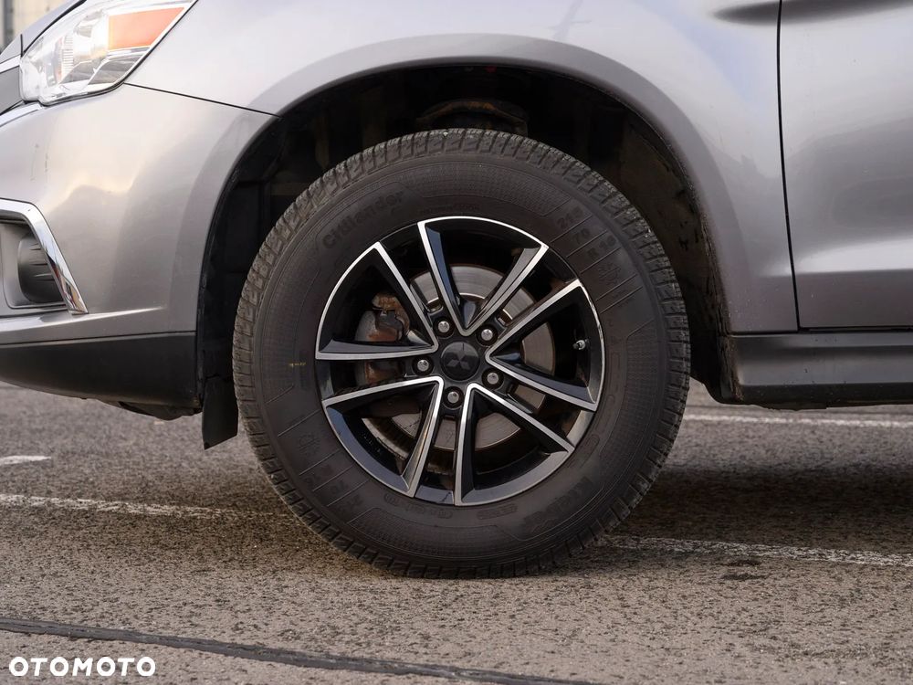 Mitsubishi ASX - 8