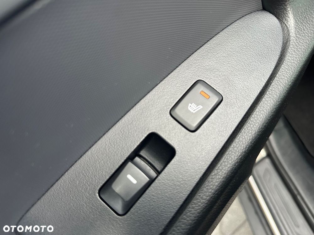 Kia Sportage 2.0 CRDI XL - 15