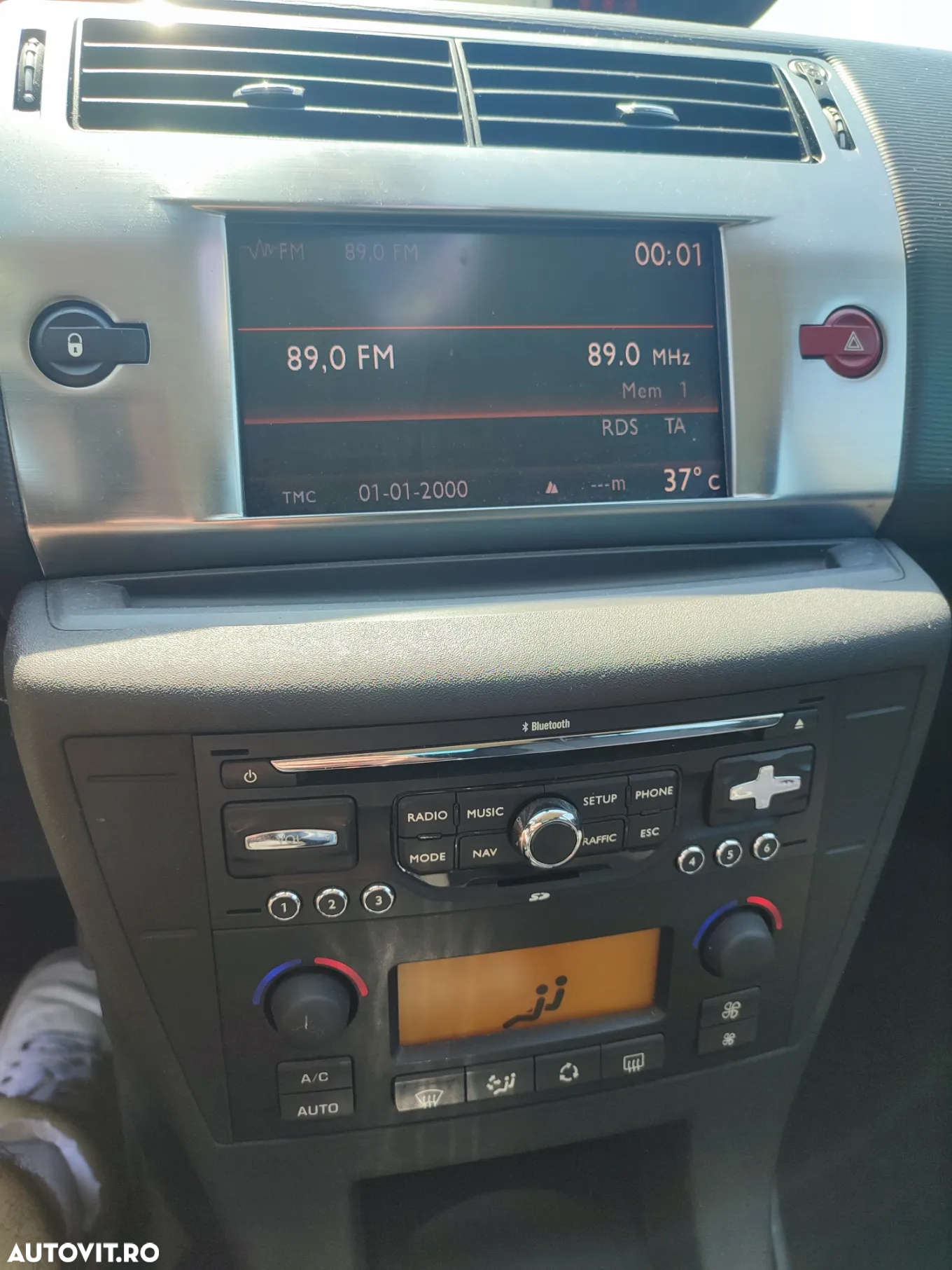 Citroën C4 VTi 120 Exclusive - 19