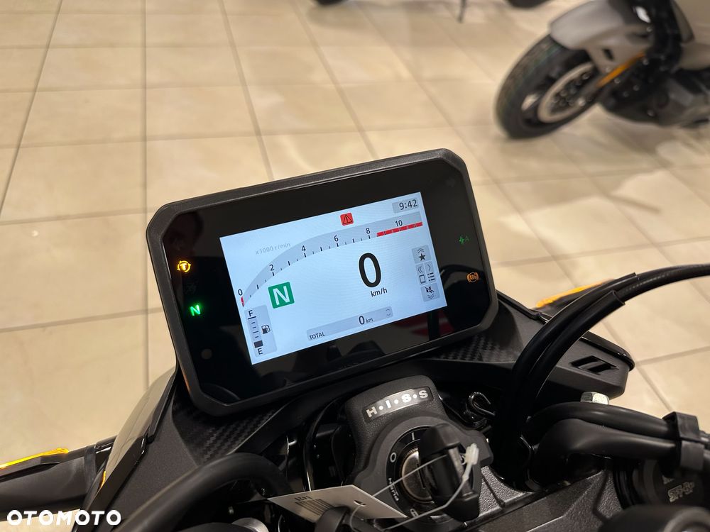 Honda CB - 3