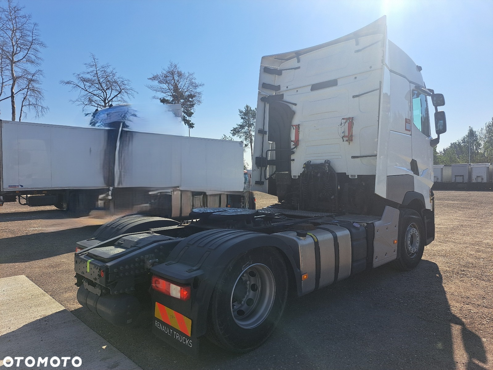 Renault T480 HIGH CAB - 4