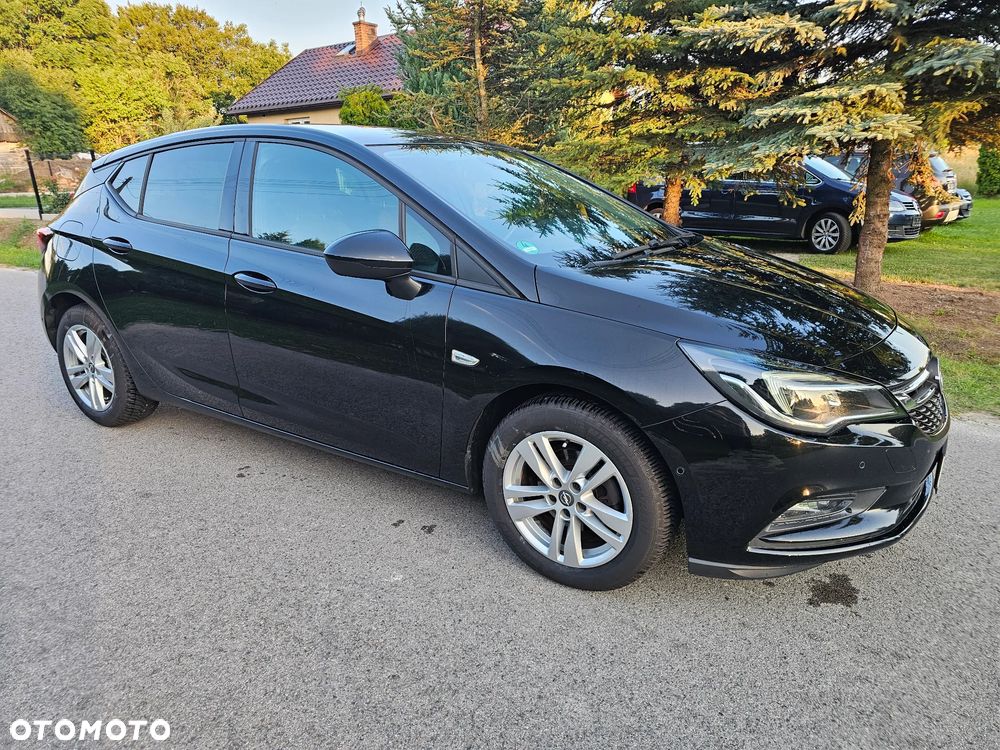 Opel Astra - 4