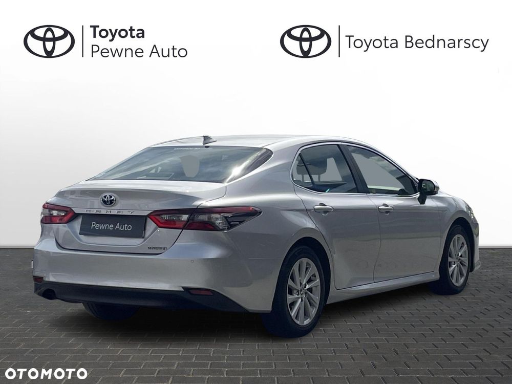 Toyota Camry 2.5 Hybrid Comfort CVT - 5