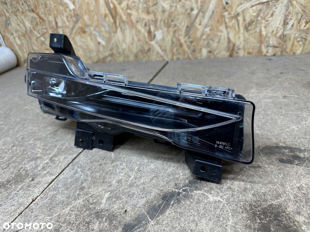 TESLA 3 Y LIFT  halogen drl led 1624798-00-A 1624797-00-A - 4