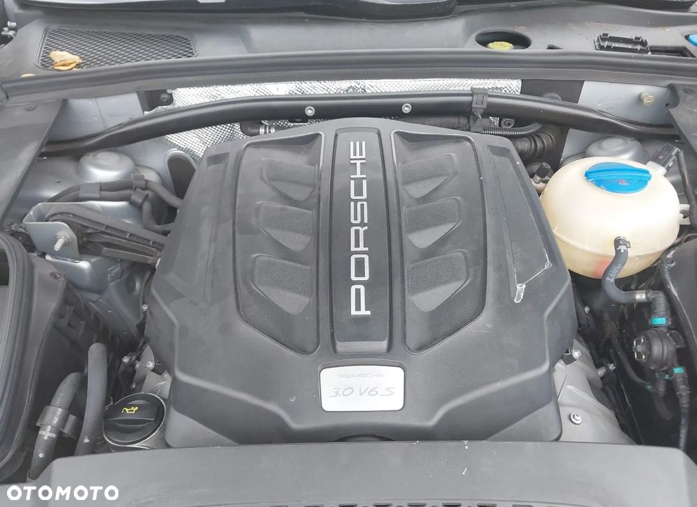 Porsche Macan S PDK - 11