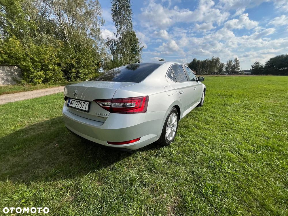 Skoda Superb 1.5 TSI ACT Ambition - 19