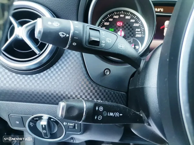 Mercedes-Benz A 180 d Urban - 15