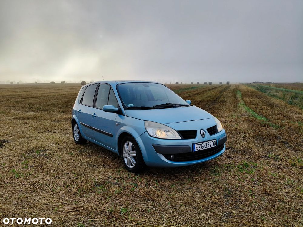 Renault Scenic 1.6 16V Infinity - 1