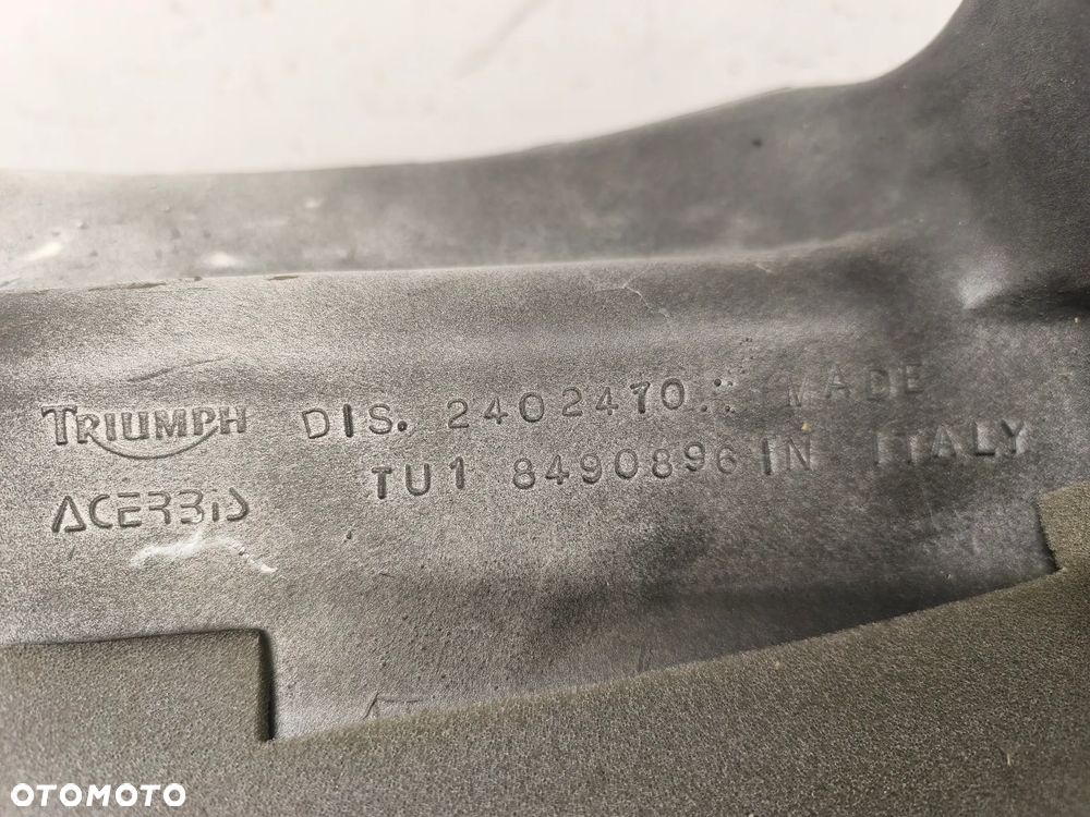 Bak, zbiornik paliwa Triumph Daytona 955i 955 - 20