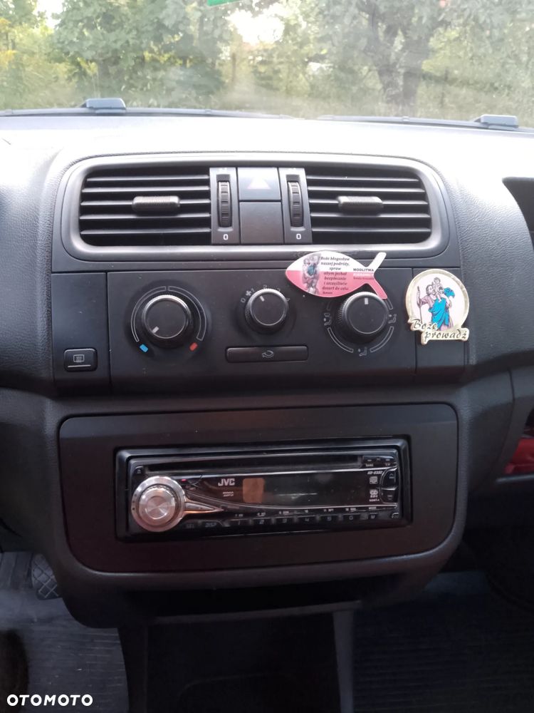 Skoda Fabia - 5