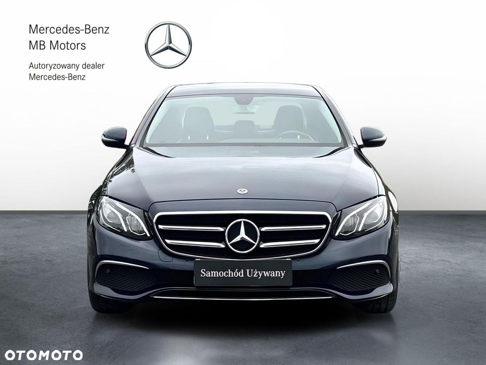 Mercedes-Benz Klasa E 220 d 4Matic 9G-TRONIC AMG Line - 9
