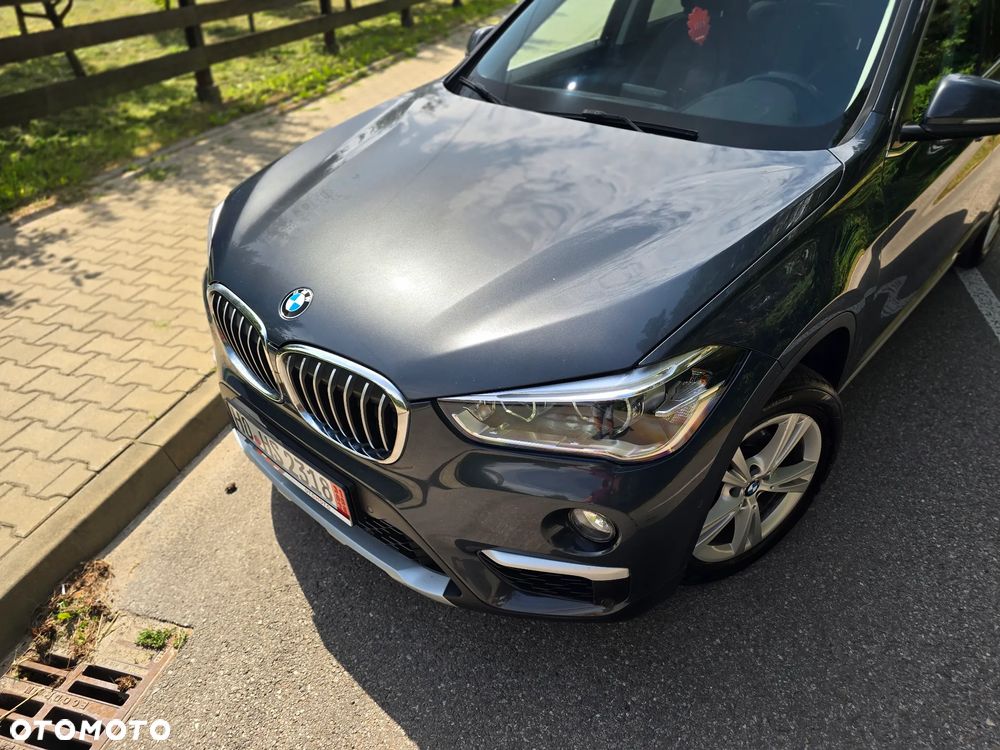 BMW X1 sDrive16d - 38
