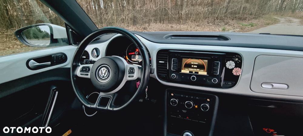Volkswagen Beetle 1.2 TSI BlueMotion Technologie Fender Edition - 11