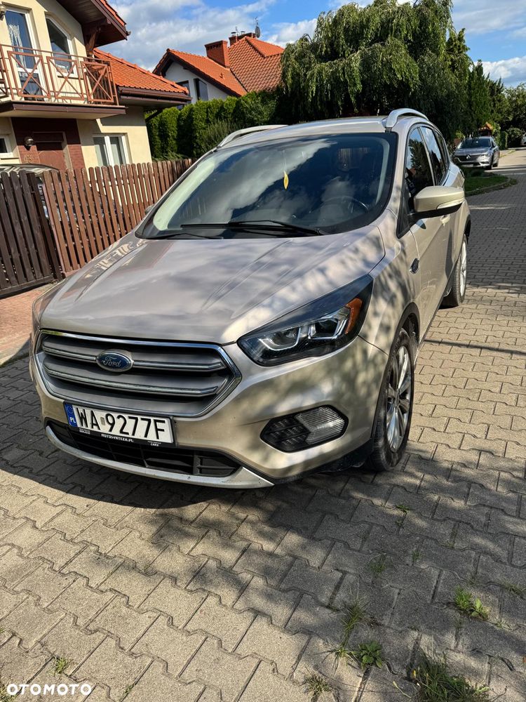 Ford Escape - 10