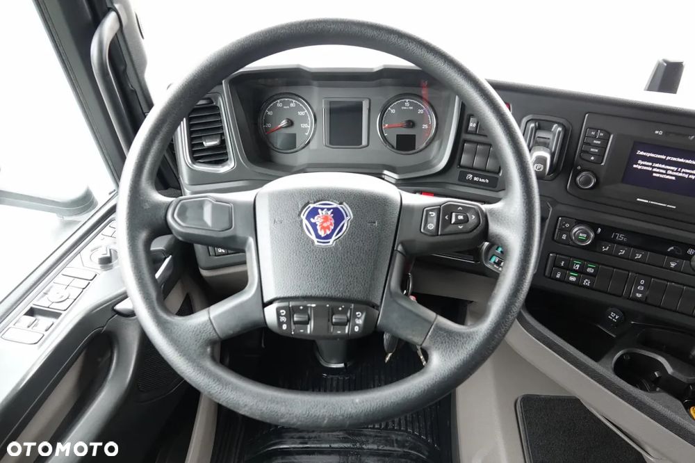 Scania R 450 /  RETARDER / PEŁNY ADR /  KLIMATYZACJA POSTOJOWA / ALUFELGI / 2021 ROK - 27