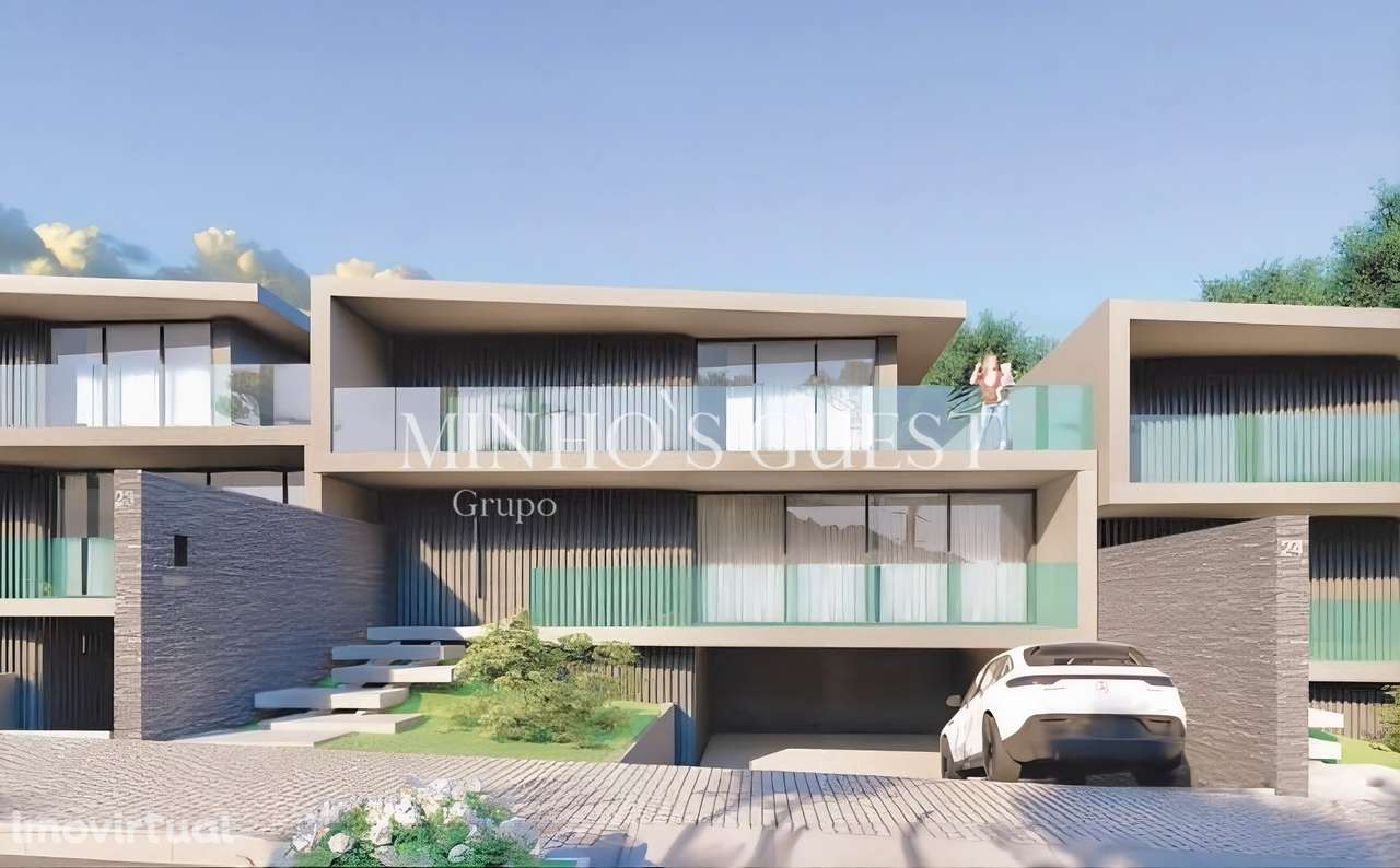 Moradia V4+1 de Luxo c/ Piscina e Ginásio c/ vistas sobre a cidade - N - Grande imagem: 5/5