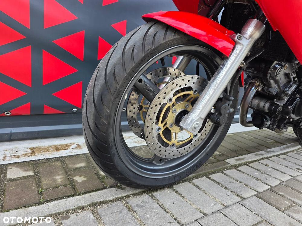 Suzuki SV - 13