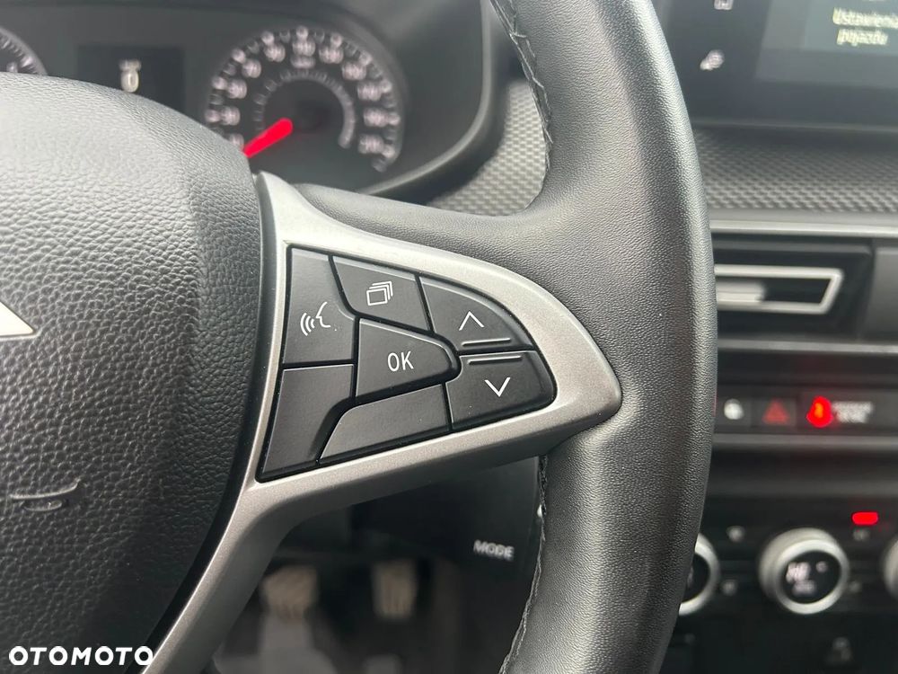 Dacia Jogger 1.0 TCe Extreme 7os - 14