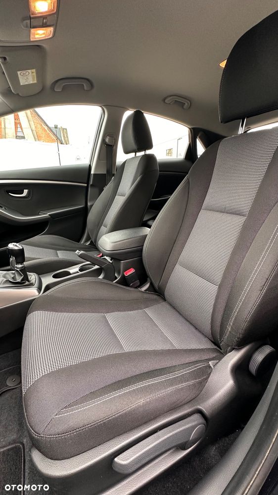 Hyundai i30 1.4 Comfort - 7