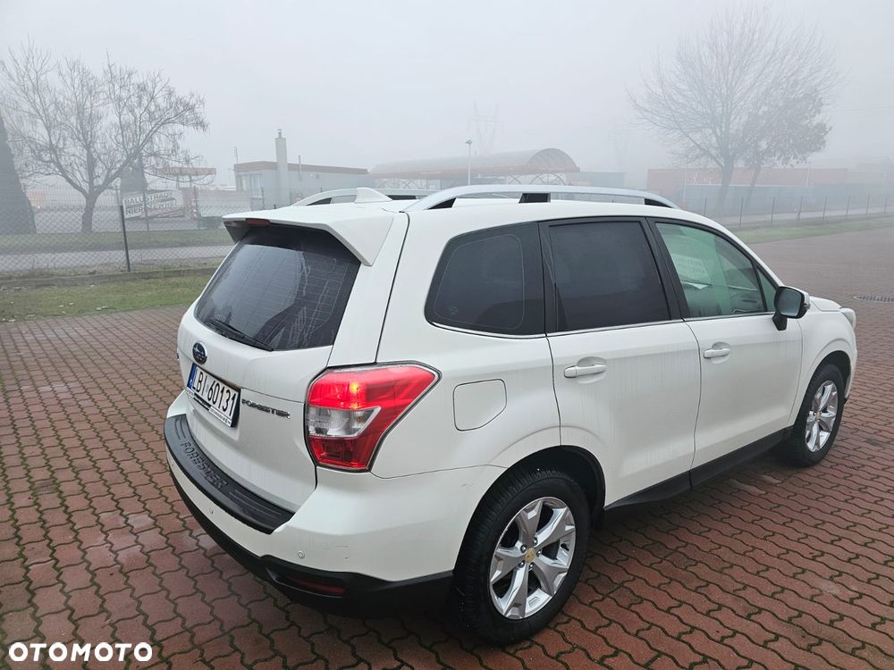 Subaru Forester 2.0i Exclusive Lineartronic - 4